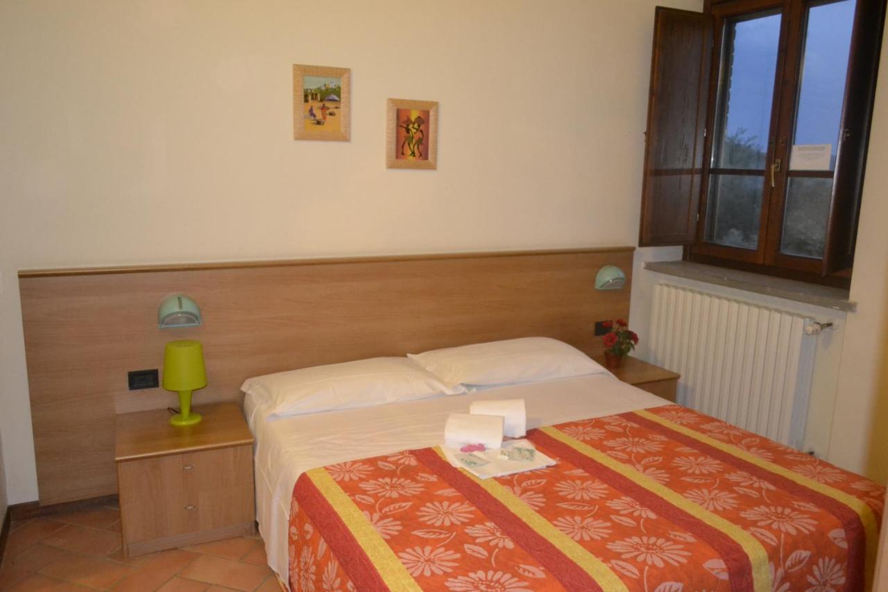 Fattoria Il Poggio Villa Сан Феличано Екстериор снимка